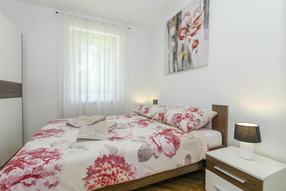 Roana In Porec - Istrien المظهر الخارجي الصورة